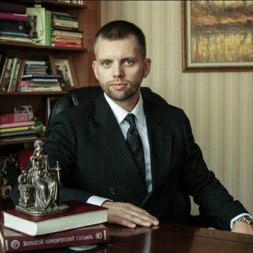 moiseev-360x360.jpg
