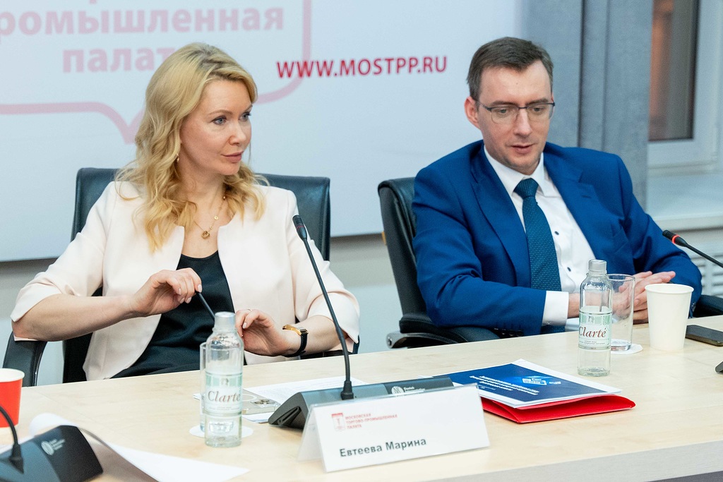 Foto-EK-Evteeva-Timofeev.jpg